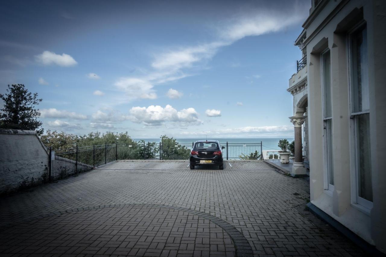 Victorian Penthouse With Panoramic Sea Views Apartamento Ilfracombe Exterior foto