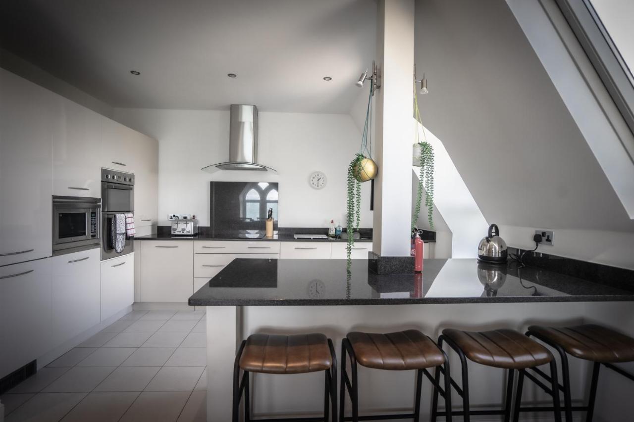 Victorian Penthouse With Panoramic Sea Views Apartamento Ilfracombe Exterior foto